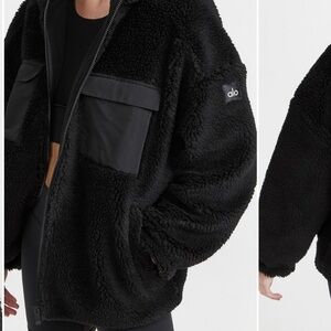 ALO Yoga Black Teddy Jacket excellent condition size small oversized